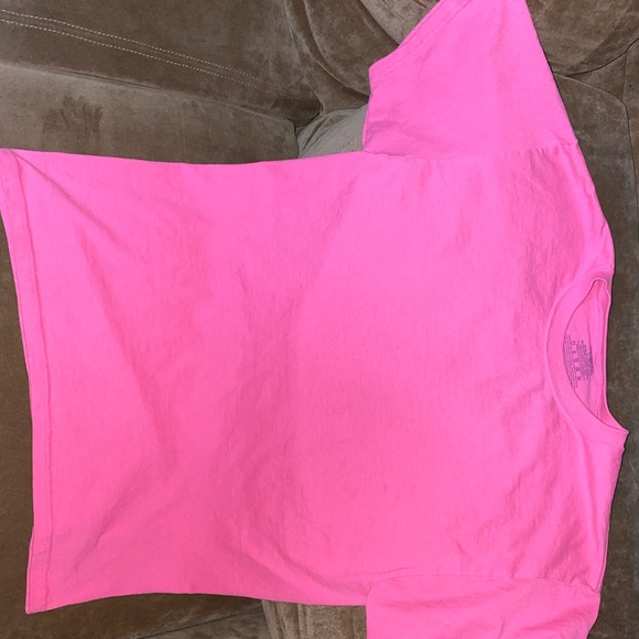 Jerzees Other - Jerzees Pink T-Shirt